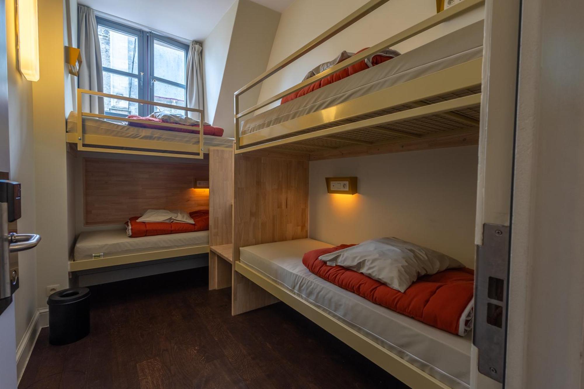 Habitación Privada Pequeña de 4 camas